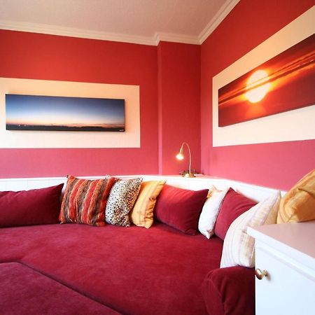 Haus Decker, App 2 Apartment Wenningstedt-Braderup Exterior photo